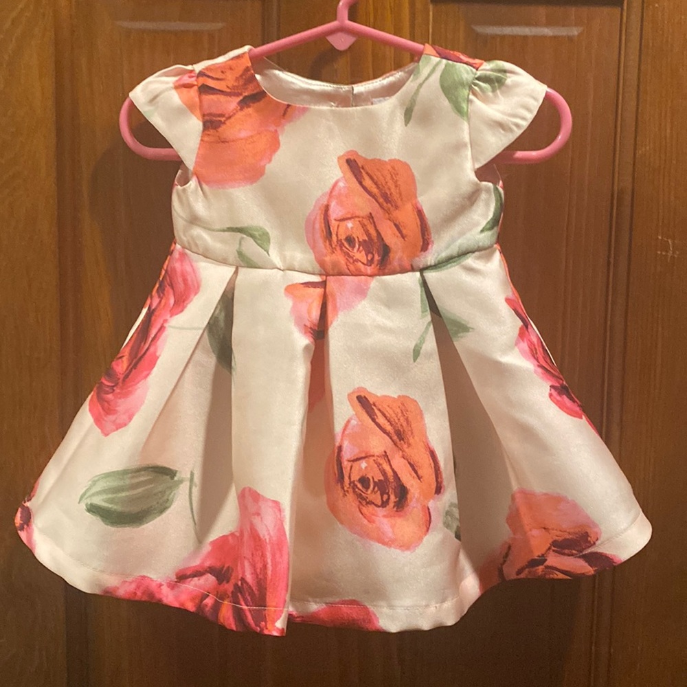 Children’s place floral dress 3-6 months